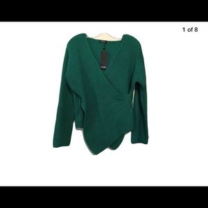 🎄Nasty Gal Cross Front Emerald Sweater Size M/L